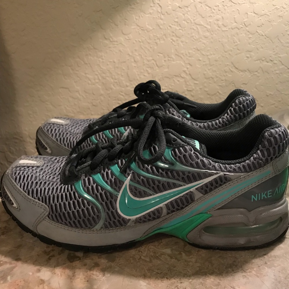 Running Shoes